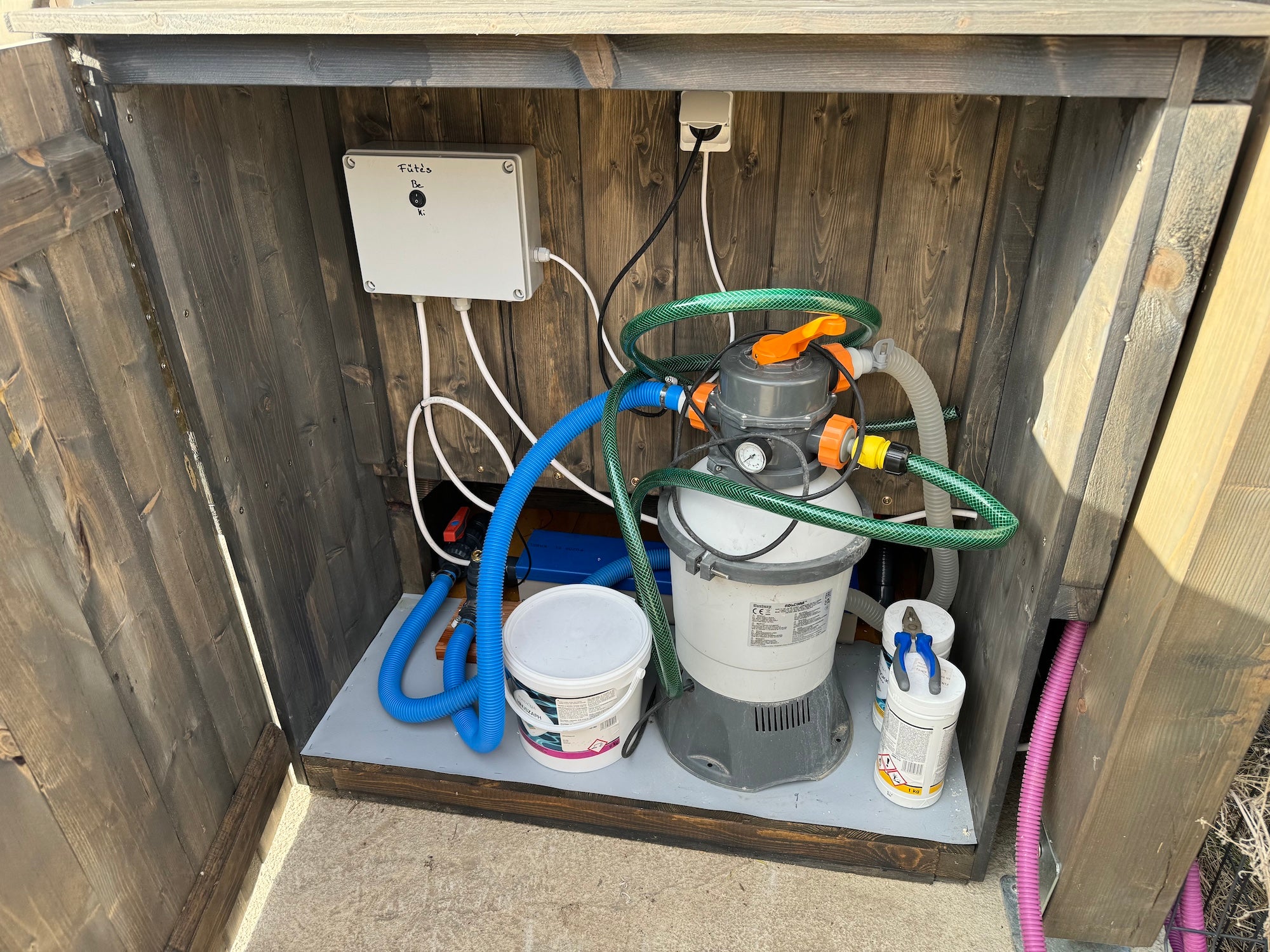 WiFiről vezérelhető elektromos fűtés dézsához